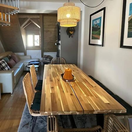 Caleydos Duplex Diseno Garaje Wifi Leilighet Sallent de Gállego Eksteriør bilde